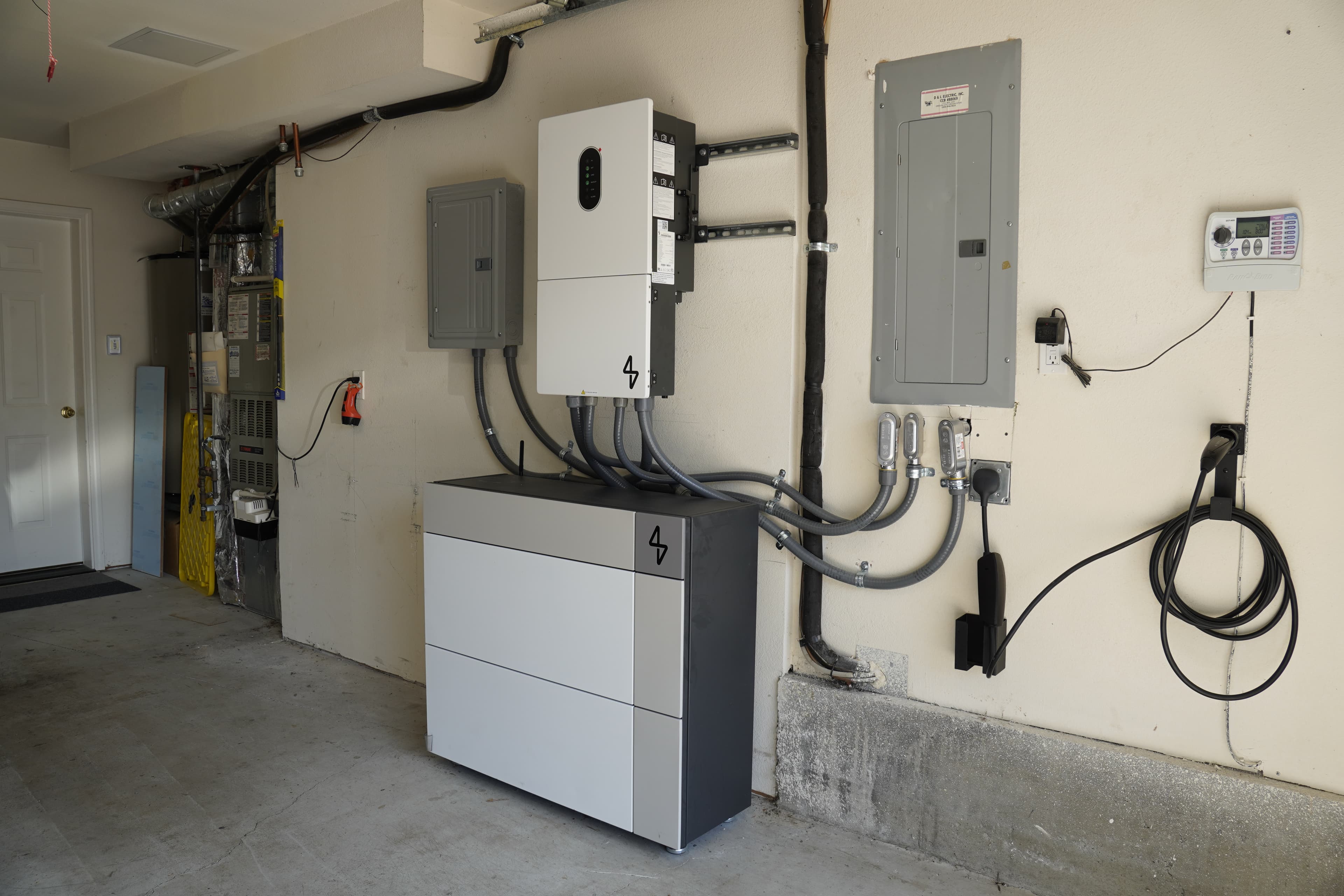 Annie's MeterHome battery installation